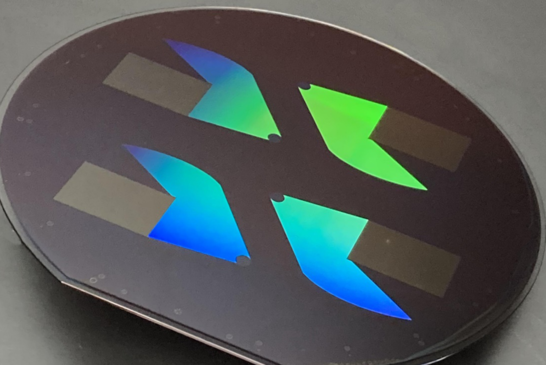 瑞声科技成功研发制造新一代单层彩色光波导镜片